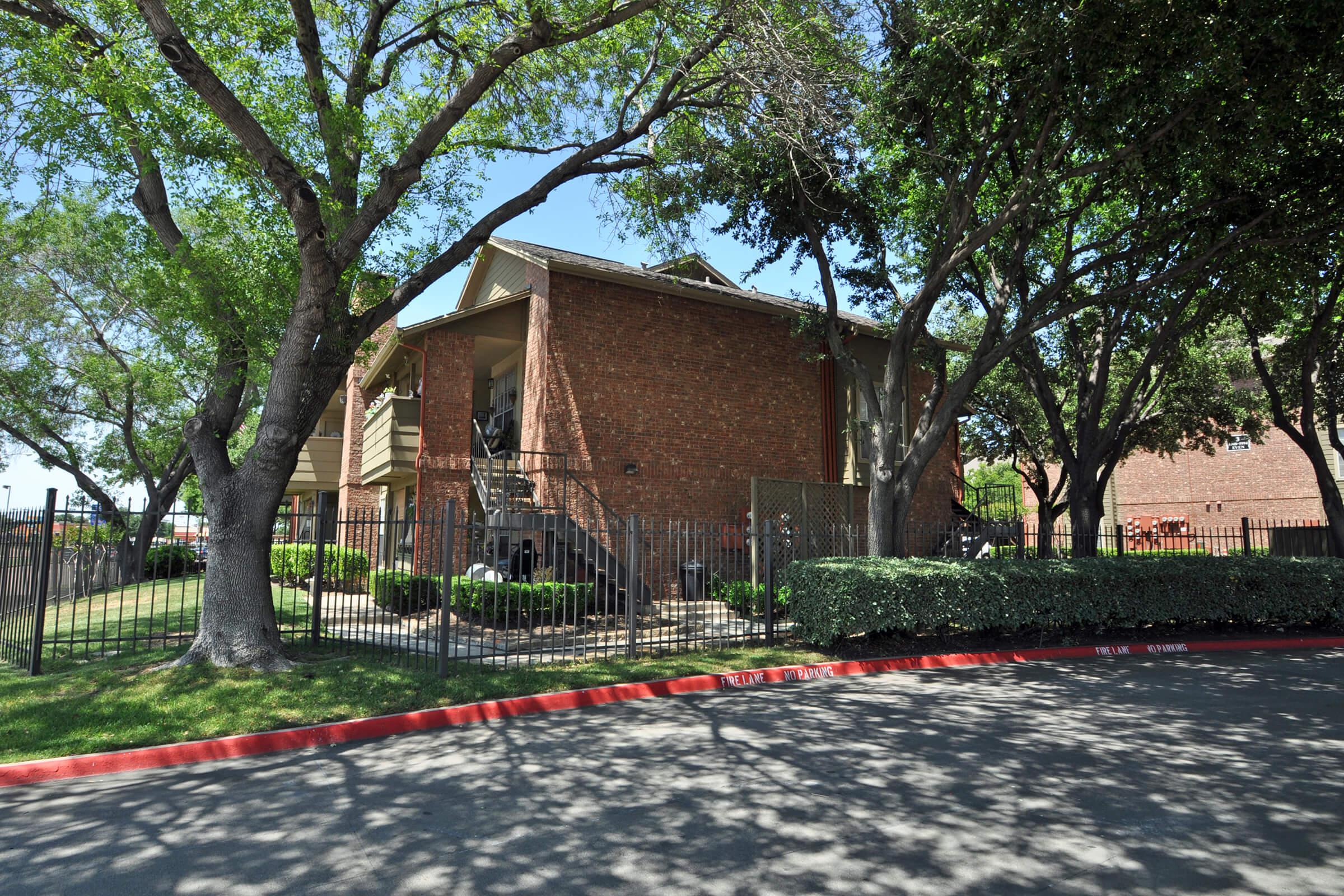 Chesapeake Apartments Photo Gallery